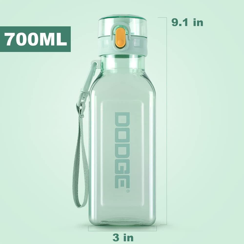 Sports Water Bottle 700Ml, Leakproof and BPA Free Drinks Bottle, Gym Water Bottl